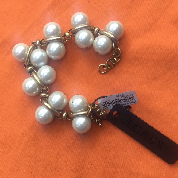 J. Crew Jewelry - J Crew Pearl Bracelet